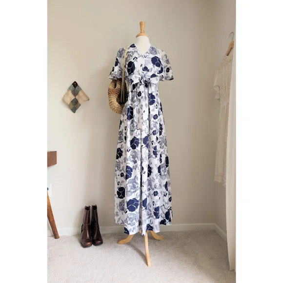 70s White & Blue Floral Print Flutter Sleeve Feminine 1970s Empire Maxi Dress - Picture 3 of 16